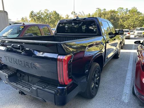 2024 Toyota Tundra Platinum
