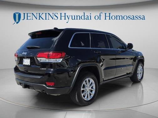 Diamond Black 2022 Jeep Grand Cherokee WK Laredo