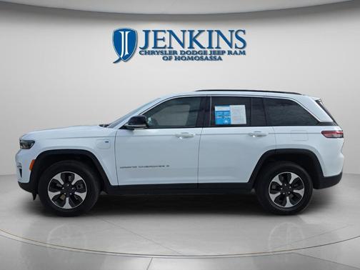 2024 Jeep Grand Cherokee 4xe Base