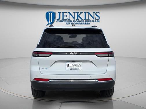 2024 Jeep Grand Cherokee 4xe Base