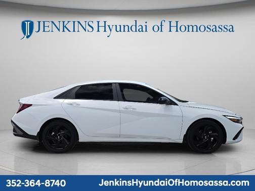 Serenity White Pearl 2026 Hyundai ELANTRA SEL Sport