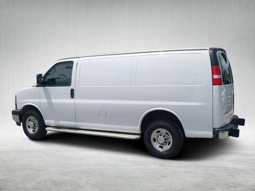 2024 Chevrolet Express 2500 Work Van