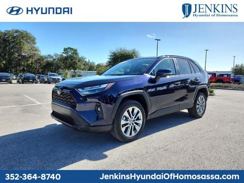 2022 Toyota RAV4 XLE Premium