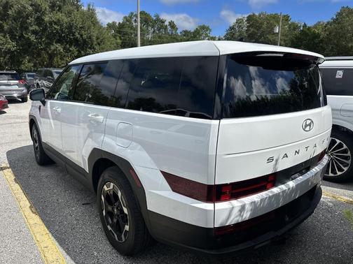 2025 Hyundai SANTA FE SE