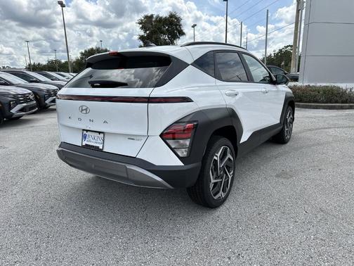 2026 Hyundai KONA SEL Premium