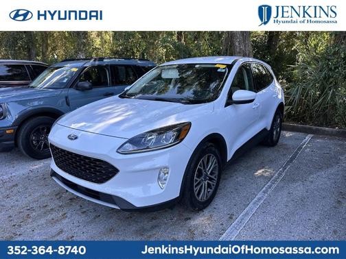 2022 Ford Escape SEL