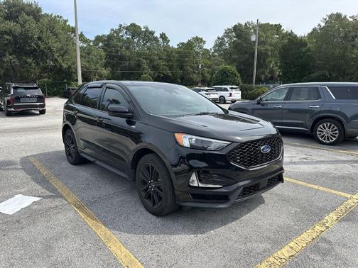 2022 Ford Edge ST Line