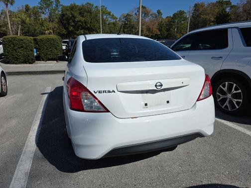 2018 Nissan Versa S