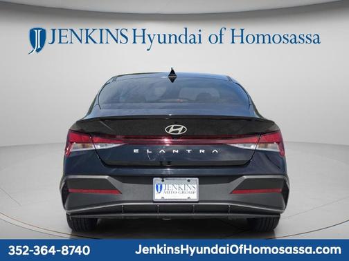 Black 2025 Hyundai ELANTRA SEL Sport