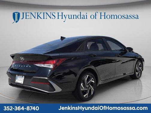 Black 2025 Hyundai ELANTRA SEL Sport