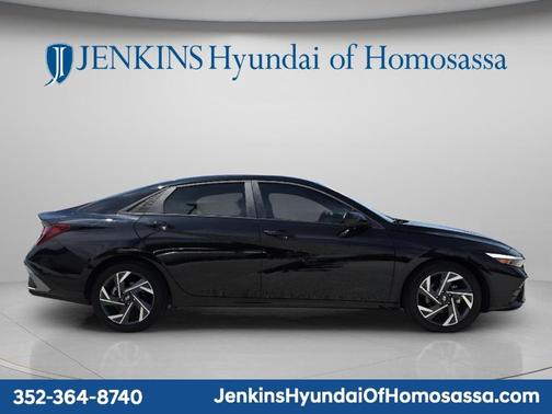 Black 2025 Hyundai ELANTRA SEL Sport
