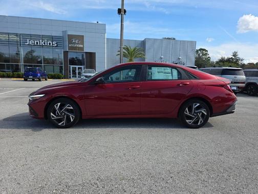 2025 Hyundai ELANTRA HEV SEL Sport