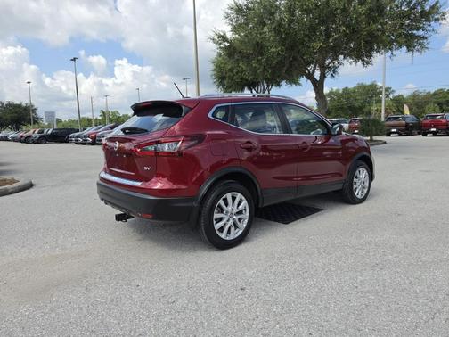 Scarlet Ember 2022 Nissan Rogue Sport SV