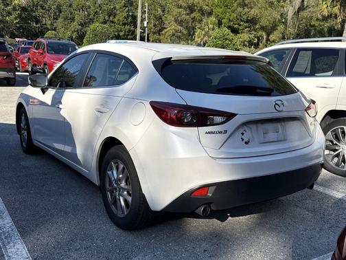 2016 Mazda Mazda3 i Sport