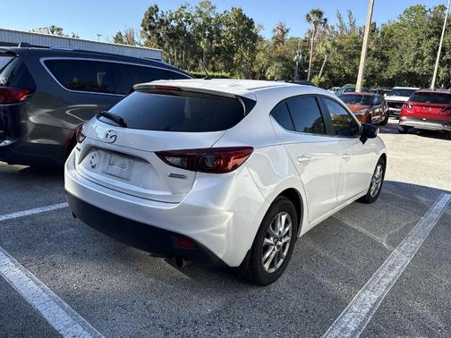 2016 Mazda Mazda3 i Sport