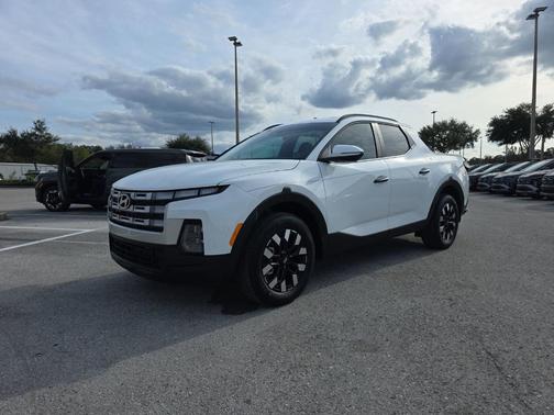 2026 Hyundai SANTA CRUZ SEL Activity