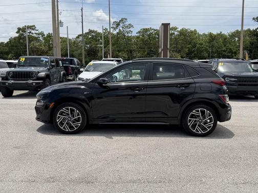 Abyss Black Pearl 2023 Hyundai KONA N Line
