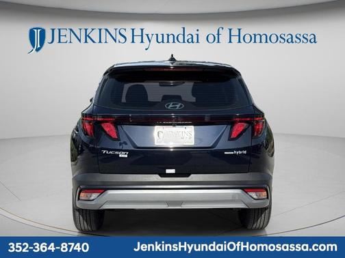 Deep Sea 2026 Hyundai TUCSON Hybrid Blue SE