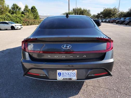 2023 Hyundai SONATA SE