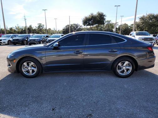 2023 Hyundai SONATA SE