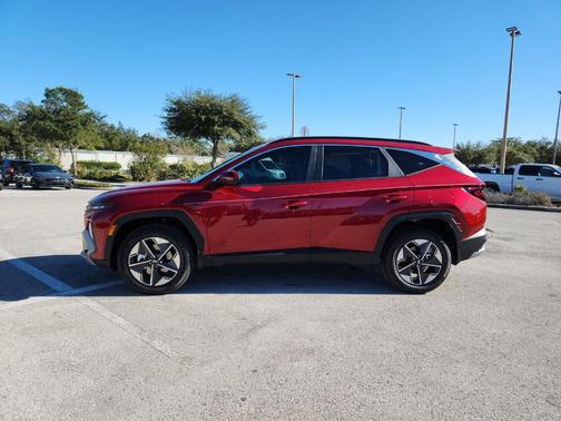 2026 Hyundai TUCSON Hybrid SEL