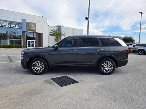 2026 Hyundai PALISADE SE