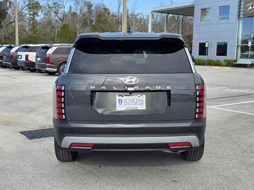 2026 Hyundai PALISADE SE