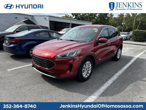 2021 Ford Escape SE