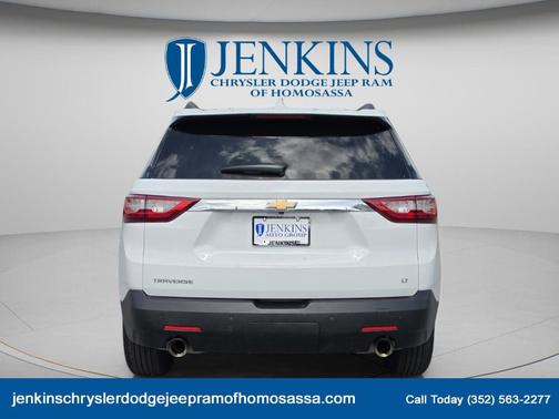 Summit White 2019 Chevrolet Traverse LT Cloth