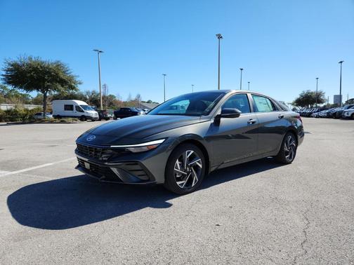 2026 Hyundai ELANTRA HEV Limited