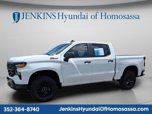 Summit White 2024 Chevrolet Silverado 1500 Custom Trail Boss