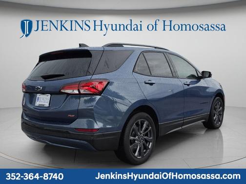 Lakeshore Blue Metallic 2024 Chevrolet Equinox RS