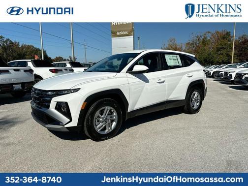 2026 Hyundai TUCSON SE