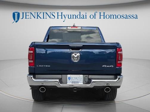 Patriot Blue Pearlcoat 2024 RAM 1500 Limited