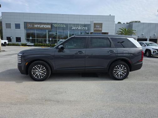 2026 Hyundai PALISADE SE