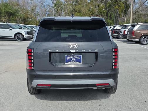 2026 Hyundai PALISADE SE
