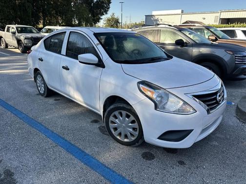 2018 Nissan Versa S