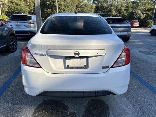 2018 Nissan Versa S