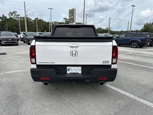 2023 Honda Ridgeline Sport