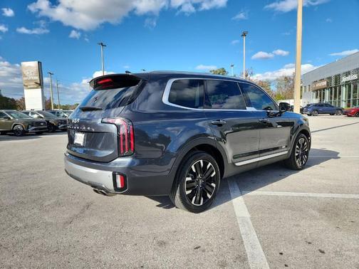 2023 Kia Telluride SX