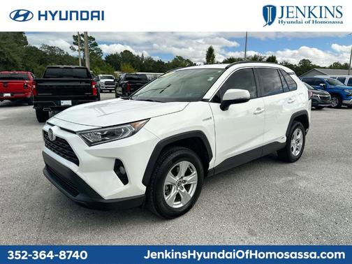 2021 Toyota RAV4 Hybrid XLE