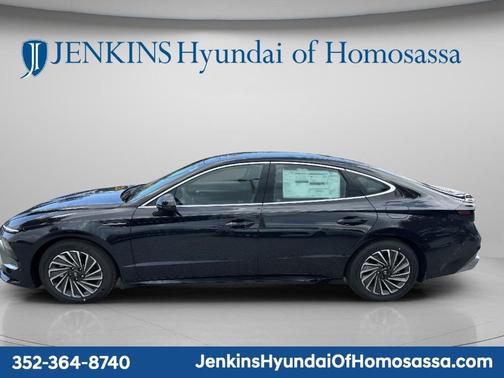 2025 Hyundai SONATA Hybrid SEL