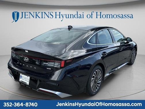 2025 Hyundai SONATA Hybrid SEL