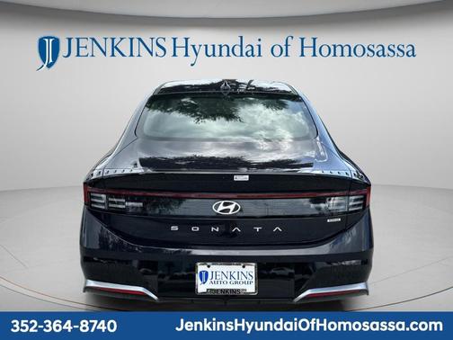 2025 Hyundai SONATA Hybrid SEL