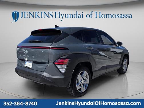 Gray Pearl 2026 Hyundai KONA SE