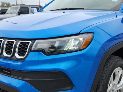 2024 Jeep Compass Sport