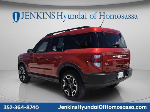 Chili Pepper Red 2023 Ford Bronco Sport Outer Banks