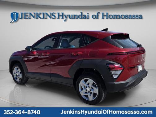 2024 Hyundai KONA SE