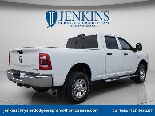Bright White Clearcoat 2024 RAM 3500 Tradesman