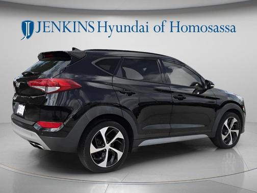Black Noir Pearl 2018 Hyundai TUCSON Value